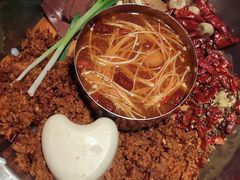 谭血鸭红锅底-谭鸭血老火锅(漳州路店)