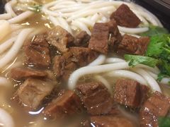 -鑫花溪牛肉米粉(凤凰街创始总店)