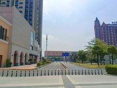 -佛罗伦萨小镇广佛名品奥特莱斯(疏港路店)