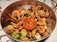-七欣天香辣蟹火锅(闵行浦江欢乐颂店)