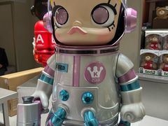 -泡泡玛特POPMART(蓝色港湾店)