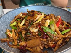 -关里关外·鱼头泡饼(唐冶绿地汇店)