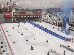 -长沙湘江冰雪世界