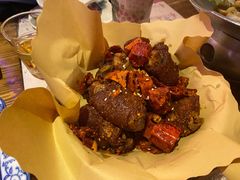 秘制炭烤猪手-胡桃里音乐酒馆(白云五号T5 MALL店)