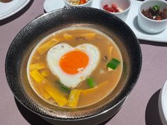 -新荣记(南京西路店)