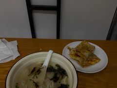 鸡汁小馄饨-小桃园·豆浆油条(复兴中路店)