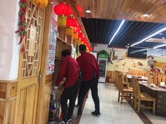 -屯老二农家铁锅炖·行业领军者(梅江店)