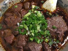 -杨三娘跷脚牛肉(羊子山西路店)