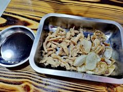 -阿姨小肉摊(同济西苑店)