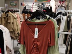 -hotwind热风(中贸广场店)