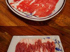 -毛辣果·贵州红酸汤牛肉火锅(西单店)
