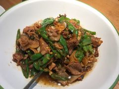 -费大厨辣椒炒肉(万家丽一店)