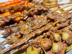 -威记烧嘢·南宁烧烤·超级生牛(绿地店)