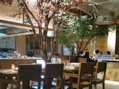 -蜜桃餐厅·伴山(湖滨商业街店)