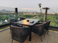 -顽啤熊·酒客酒馆(苏城夜景必选店)