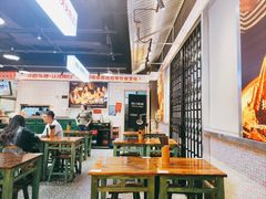 -黑白电视长沙小吃(美林M·LIVE天地东座店)