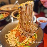 武汉探店🍲万物可啫江汉路宝藏餐厅「粤啫久」