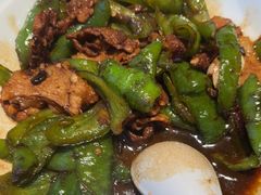 -关东小磨东北菜(上海长风大悦城店)
