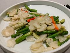 黑松露百合芦竹笋-狮王府淮扬菜(新街口友谊店)