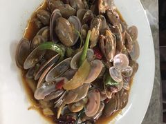 -四川小胡子海鲜(丁村万人海鲜广场店)