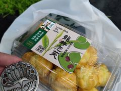 龙井泡芙-泸溪河桃酥(湖滨银泰in77店)