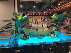 -广州万富希尔顿酒店·感趣自助餐厅·金秋蟹宴生蚝海鲜刺身
