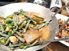 -黄泥岗·地道湖北菜(奥特莱斯店)