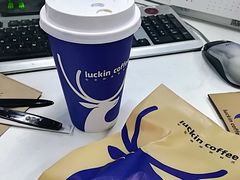 -瑞幸咖啡(怡富广场店)