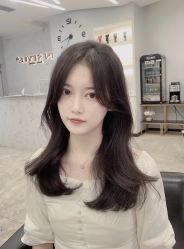 -东秀护肤造型