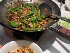 -费大厨辣椒炒肉(高铁吾悦广场店)