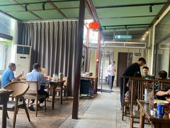 -湘力力小院·鱼汤泡饭(枫林路店)