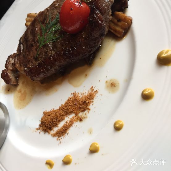 鲜生活西餐超市(金湖翡翠店)