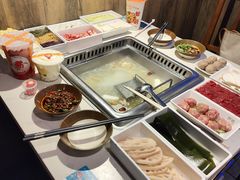 -野妹经典火锅(保利店)