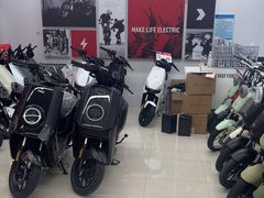 -小牛电动体验·租电动车(德胜门店)