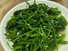 -芦茨金富饭庄·25年老字号·专做稻草鸡