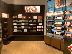 -Laderach 莱德拉(上海环贸iapm店)