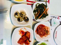 -益百岁牛尾汤(香山路店)