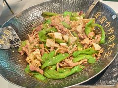 -费大厨辣椒炒肉(黄兴中心广场店)