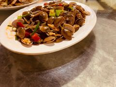 -四川小胡子海鲜(丁村万人海鲜广场店)