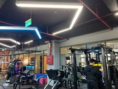 -豪思成DK健身私教连锁(凯乐国际店)