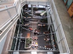 -ROAST coffee & eatery