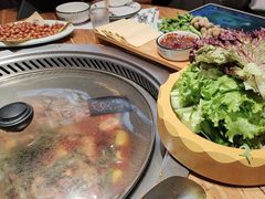 -山河屯铁锅炖鲜鹅·东北菜(开发区一店)