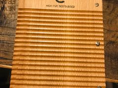 菜单背面-HIGH FIVE哈福手工汉堡(桂林路店)