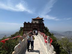 -鸡鸣山旅游风景区