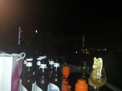 -顽啤熊·酒客酒馆(苏城夜景必选店)