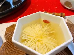 松茸白玉汤-荷风细雨·中国茶宴(碧云店)