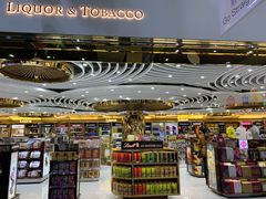 -中免(澳门机场免税店)