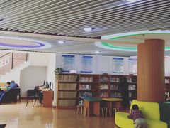 -杨浦区图书馆(长海路街道分馆)