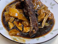 熏鱼-小桃园餐厅