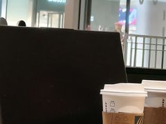 -星巴克臻选(莘庄仲盛店)